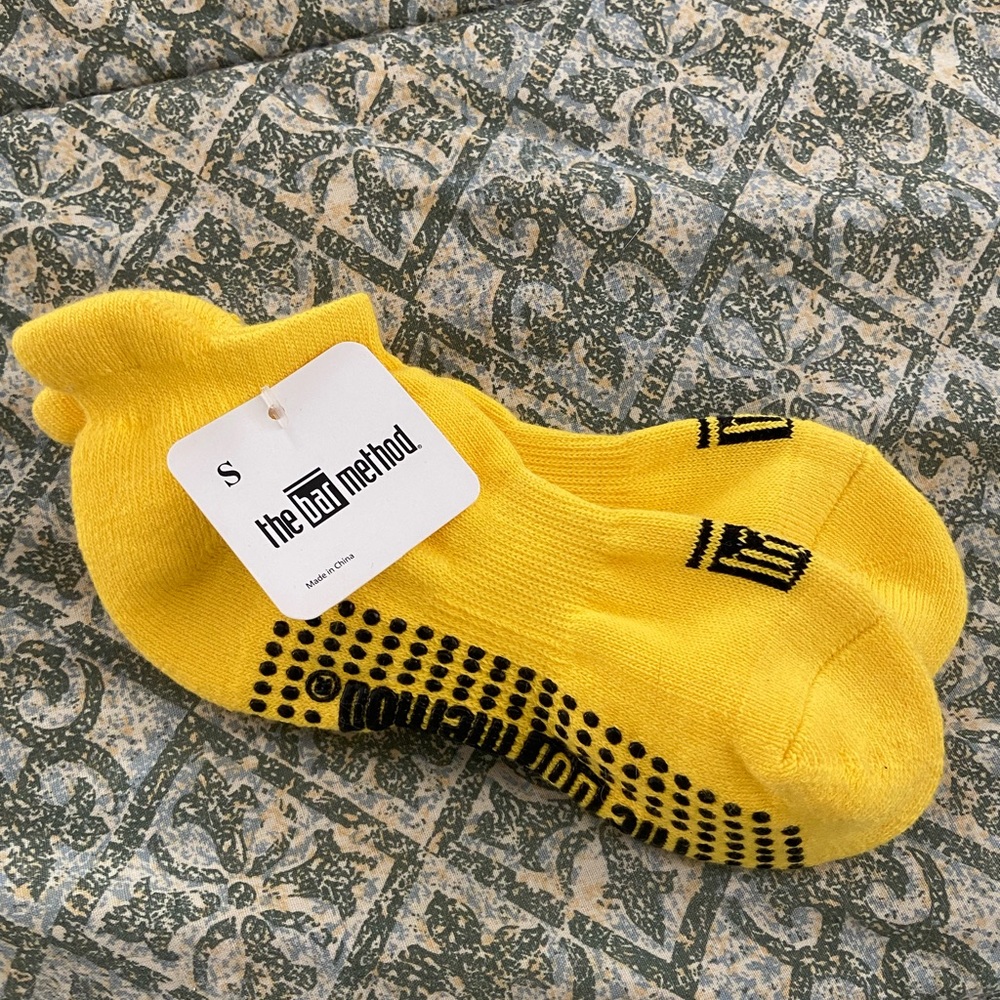 NWT Bar Method barre sock size S small bright yellow